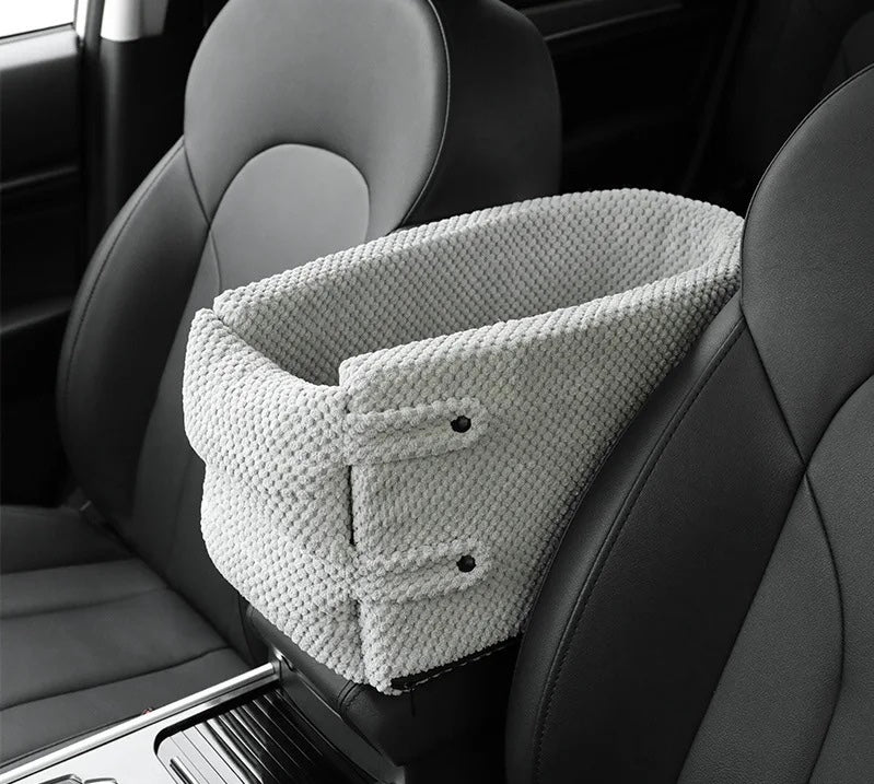 RoadPaw™ Dog Central Car Seat
